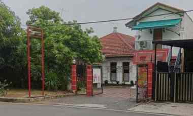 dijual rumah jalan gedung hijau