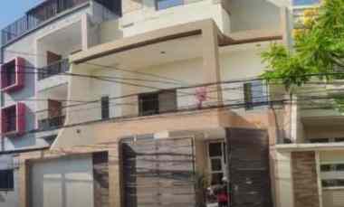 dijual rumah jalan gunung sari dalam