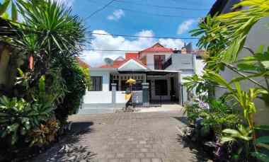 dijual rumah jalan gunung soputan