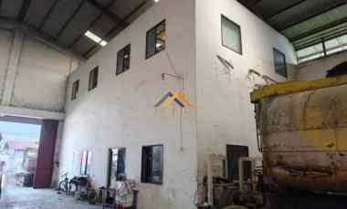 dijual rumah jalan irian barat pasar iv