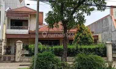 dijual rumah jalan jemur andayani