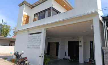 dijual rumah jalan karet komp villa d