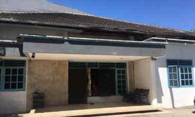 dijual rumah jalan kawi dekat petemon