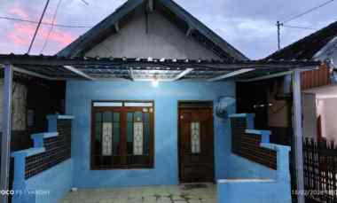 dijual rumah jalan kepiting no 46 rt 01