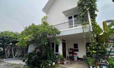 dijual rumah jalan kihajar dewantara