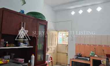 dijual rumah jalan krakatau pasar 3