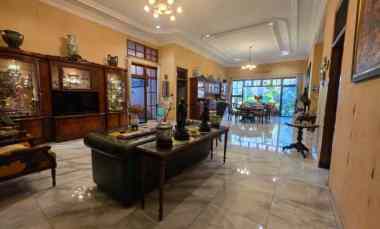 dijual rumah jalan m h thamrin