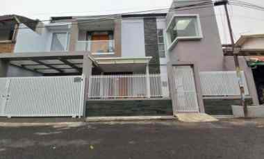 Rumah Mewah Eksklusif Siap Huni Jalan Mars Venus Tata Surya Margahayu