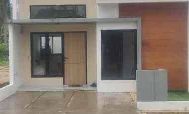 dijual rumah jalan mekarwangi desa