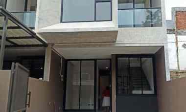 dijual rumah jalan nangka vii