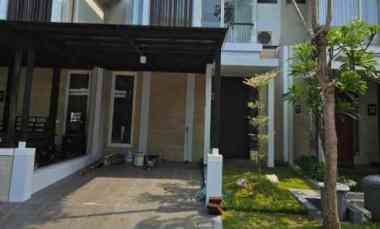 dijual rumah jalan north west park