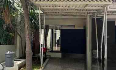 Murah Rp.700 Jutaan Dijual Rumah North West Lake Citraland Surabaya Ba