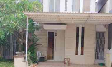 dijual rumah jalan pakuwon indah