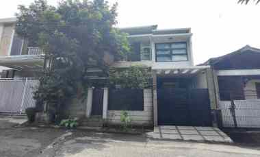dijual rumah jalan pesantren