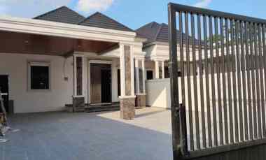 dijual rumah jalan purnama 1 pontianak