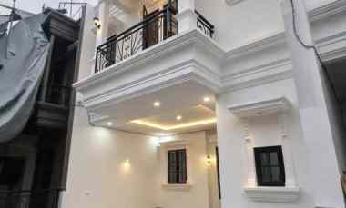 Rumah Dijual di Jalan raden sanim tanah baru beji depok
