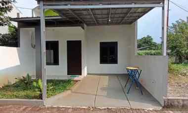 dijual rumah jalan rawa bola