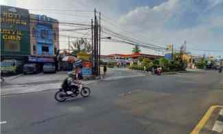Dijual Rumah Luas Pigiir Jalan Strategis di Cibinong Via Lelang