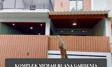 dijual rumah jalan raya buana gardenia