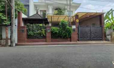 dijual rumah jalan raya cirendeu permai