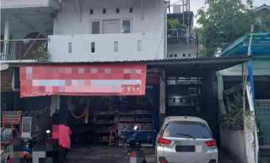 dijual rumah jalan raya karang tengah