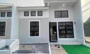 dijual rumah jalan raya megu cisoka