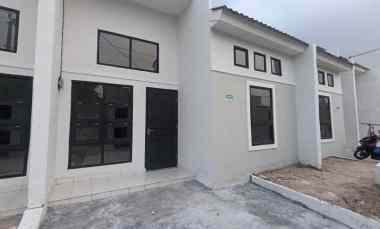 dijual rumah jalan raya megu cisoka