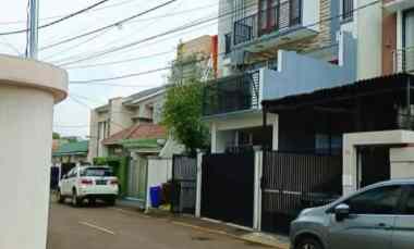 dijual rumah jalan raya sudirman semanggi