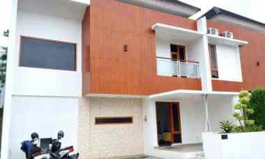 dijual rumah jalan raya tajem