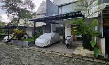 Rumah Dijual di Jalan raya Veteran bintaro