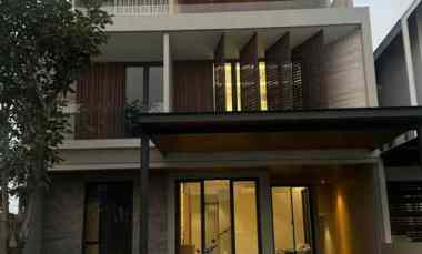 Dijual Rumah Baru Royal Residence New Private Lift - Attic Rooftop - B
