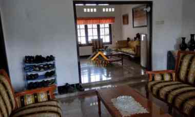 dijual rumah jalan sei batang serangan