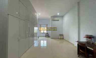 dijual rumah jalan t amir hamzah