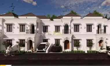 Rumah 2 Lantai American di Palagan Sariharjo Ngaglikik Sleman