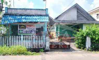 Jarang Ada Rumah Strategis, Cocok Usaha Kafe/Resto Premium