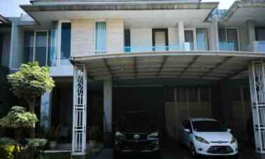 dijual rumah jalan wisata bukit mas