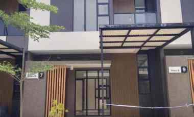 dijual rumah jalan zona eropa boulevard