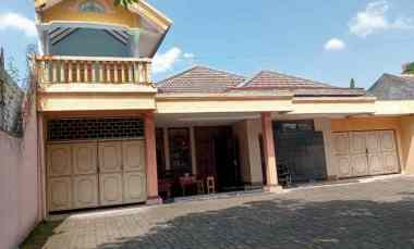 dijual rumah jambangan