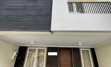 dijual rumah janur asri kelapa gading