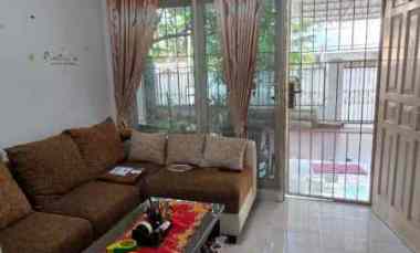 dijual rumah janur elok kelapa gading