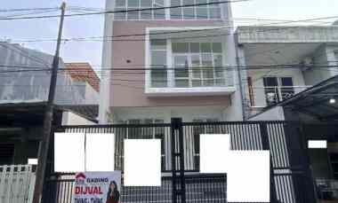 dijual rumah janur kuning residence