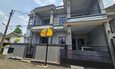 Rumah Bagus dekat LRT di Jatibening Baru, Pondok Gede, Bekasi