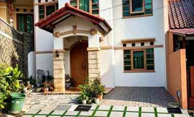 dijual rumah jatibening