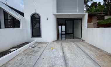 dijual rumah jatihandp