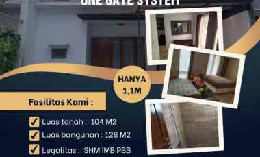 dijual rumah jatimekar jatiasih bekasi