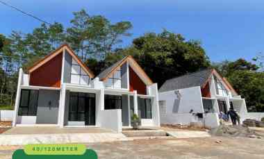 dijual rumah jatirejo cepoko