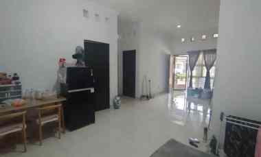 dijual rumah jatiwaringin
