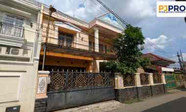 dijual rumah jatiwaringin