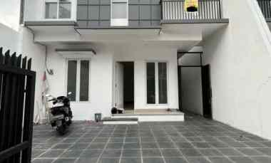 dijual rumah jatiwaringin pondok gede