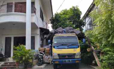 dijual rumah jelambar baru